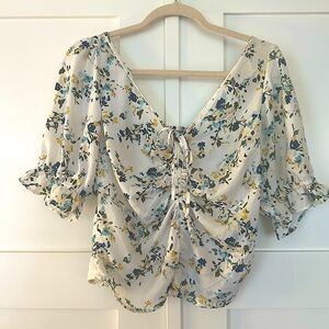 Abercrombie & Fitch Cropped Ruched Floral Top